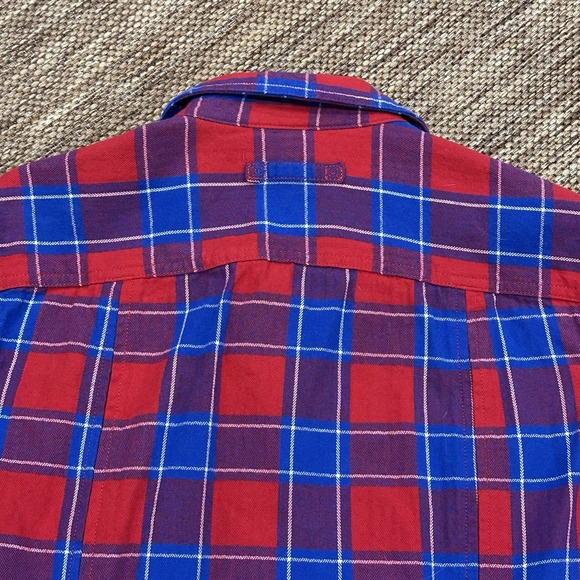 Duluth Trading Co Women's Free Swingin Flannel Button Up Shirt Size Small MINT! - Picture 4 of 9